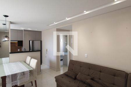 Sala de apartamento para alugar com 2 quartos, 58m² em Itatiaia, Belo Horizonte