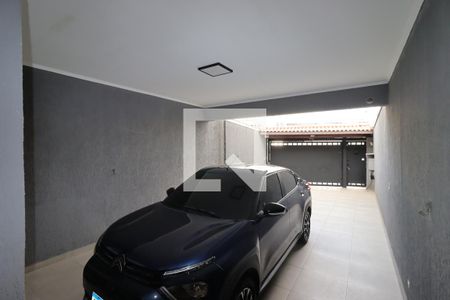 Garagem de casa à venda com 3 quartos, 190m² em Parque das Nações, Santo André