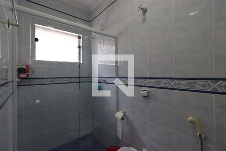 Banheiro da Suíte 1 de casa à venda com 3 quartos, 190m² em Parque das Nações, Santo André