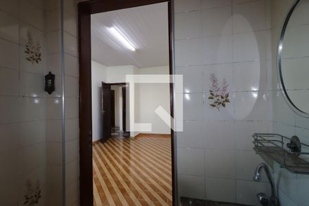Banheiro da Suíte de casa para alugar com 1 quarto, 90m² em Vila Pires, Santo André