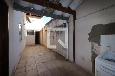 Área de Serviço de casa para alugar com 1 quarto, 90m² em Vila Pires, Santo André