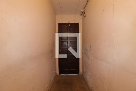 Corredor de casa para alugar com 1 quarto, 90m² em Vila Pires, Santo André