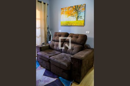 Sala de casa de condomínio para alugar com 2 quartos, 70m² em Centreville, Cotia