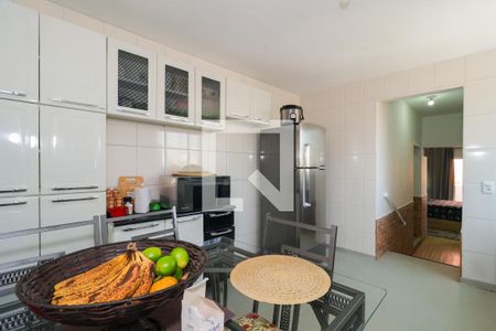 Sala/Cozinha de casa à venda com 6 quartos, 550m² em Jardim Helena, Taboão da Serra