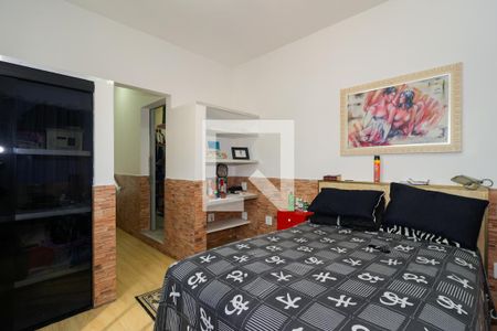 Quarto de casa à venda com 6 quartos, 550m² em Jardim Helena, Taboão da Serra