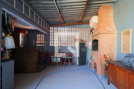 Área externa de casa à venda com 6 quartos, 550m² em Jardim Helena, Taboão da Serra