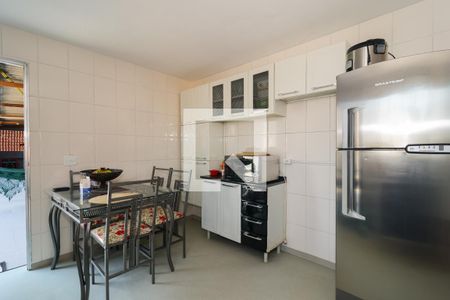 Sala/Cozinha de casa à venda com 6 quartos, 550m² em Jardim Helena, Taboão da Serra