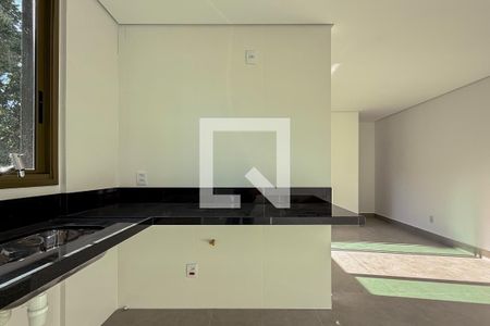 Cozinha e Área de Serviço de apartamento à venda com 2 quartos, 68m² em Carmo, Belo Horizonte
