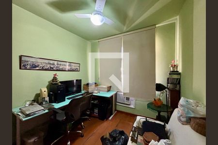 Quarto 1 de apartamento à venda com 3 quartos, 132m² em Copacabana, Rio de Janeiro