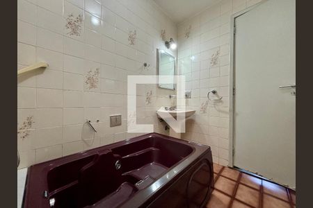 Banheiro da Suíte de apartamento à venda com 3 quartos, 132m² em Copacabana, Rio de Janeiro