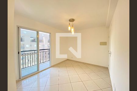Sala de apartamento para alugar com 2 quartos, 52m² em Vila Augusta, Guarulhos