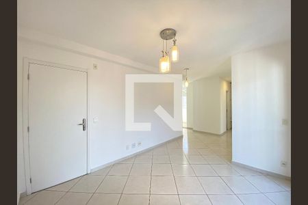 Sala de apartamento para alugar com 2 quartos, 52m² em Vila Augusta, Guarulhos