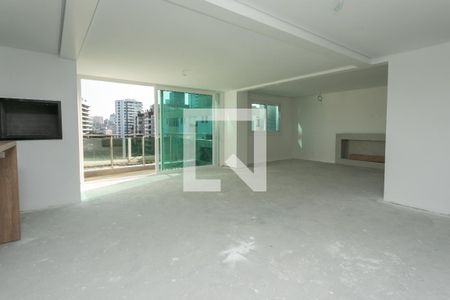Sala de apartamento à venda com 3 quartos, 198m² em Três Figueiras, Porto Alegre