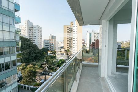 Sacada de apartamento à venda com 3 quartos, 185m² em Três Figueiras, Porto Alegre