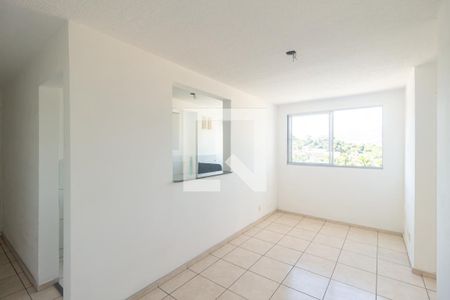 Sala de apartamento para alugar com 2 quartos, 40m² em Campo Grande, Rio de Janeiro
