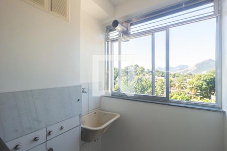 Área de Serviço de apartamento para alugar com 2 quartos, 40m² em Campo Grande, Rio de Janeiro