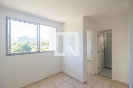 Sala de apartamento para alugar com 2 quartos, 40m² em Campo Grande, Rio de Janeiro