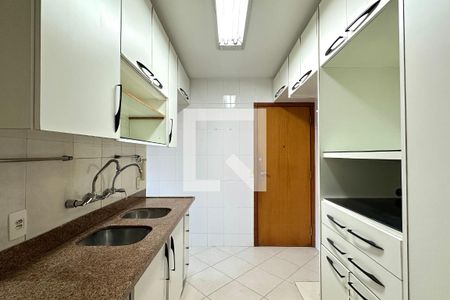 Cozinha de apartamento à venda com 3 quartos, 86m² em Copacabana, Rio de Janeiro