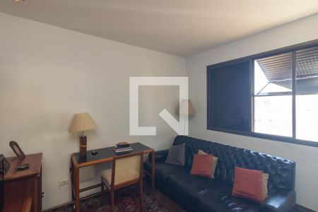 Sala de TV de apartamento para alugar com 3 quartos, 400m² em Santa Cecilia, São Paulo
