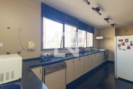 Cozinha de apartamento para alugar com 3 quartos, 400m² em Santa Cecilia, São Paulo