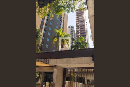 Fachada de apartamento para alugar com 3 quartos, 400m² em Santa Cecilia, São Paulo