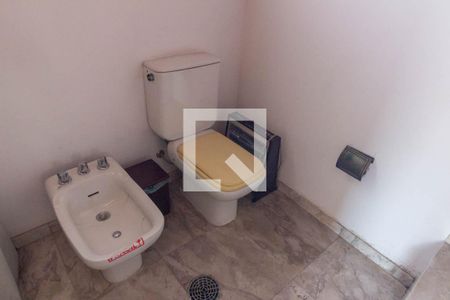 Banheiro 2 da Suíte Master de apartamento para alugar com 3 quartos, 400m² em Santa Cecilia, São Paulo
