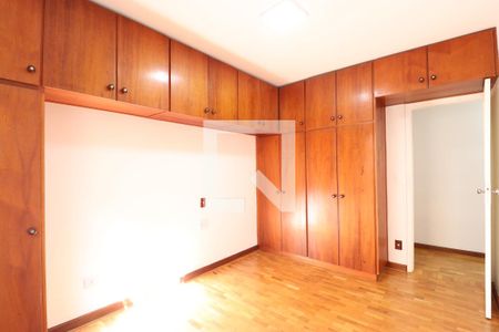 Quarto 1 de apartamento à venda com 2 quartos, 70m² em Água Branca, São Paulo
