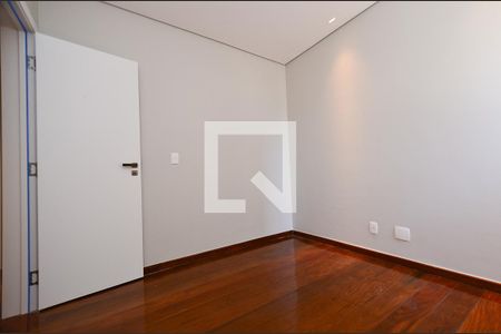 Quarto 1 de apartamento à venda com 3 quartos, 100m² em Centro, Belo Horizonte