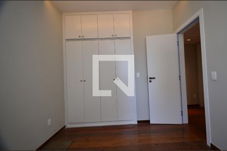 Quarto 2 de apartamento à venda com 3 quartos, 100m² em Centro, Belo Horizonte