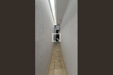 Corredor de casa à venda com 2 quartos, 200m² em Jardim Stella, Santo André
