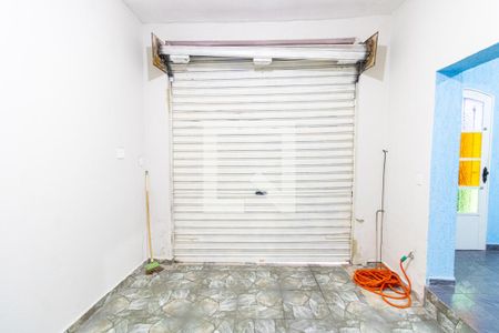 Garagem de casa à venda com 2 quartos, 84m² em Vila Isolina Mazzei, São Paulo