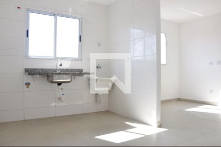 Cozinha e Área de Serviço de casa de condomínio à venda com 2 quartos, 44m² em Vila Pereira Cerca, São Paulo