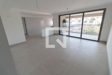 Sala de apartamento à venda com 3 quartos, 139m² em Cambuí, Campinas
