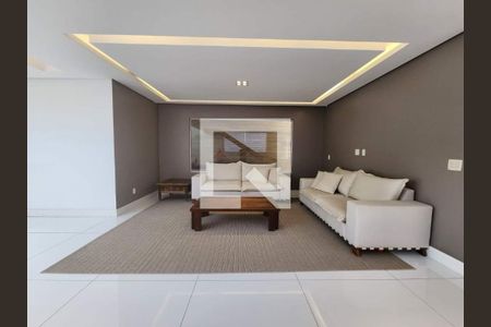 Casa à venda com 2 quartos, 300m² em Recreio dos Bandeirantes, Rio de Janeiro