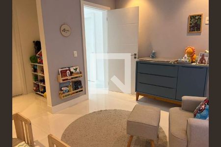 Casa à venda com 2 quartos, 300m² em Recreio dos Bandeirantes, Rio de Janeiro