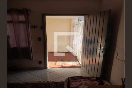 Casa à venda com 2 quartos, 210m² em Utinga, Santo André