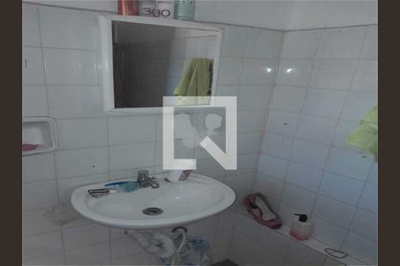 Casa à venda com 2 quartos, 210m² em Utinga, Santo André