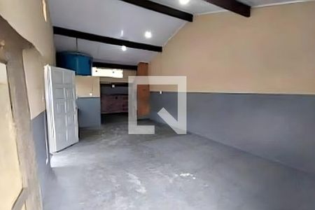 Casa à venda com 3 quartos, 330m² em Jardim Marek, Santo André