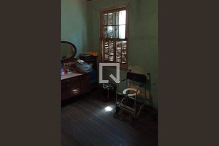 Casa à venda com 4 quartos, 200m² em Cambuci, São Paulo