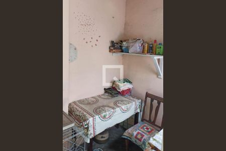 Casa à venda com 4 quartos, 200m² em Cambuci, São Paulo