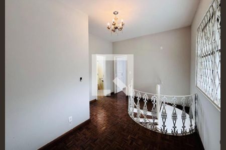 Casa à venda com 4 quartos, 251m² em Prado, Belo Horizonte