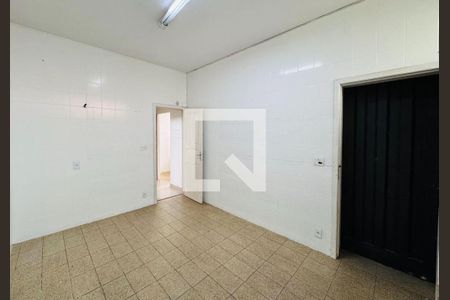 Casa à venda com 4 quartos, 251m² em Prado, Belo Horizonte