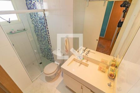 Banheiro/Suite 1 de apartamento para alugar com 3 quartos, 250m² em Vila Clementino, São Paulo