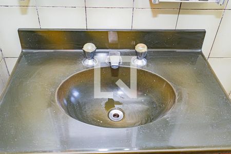 Banheiro suite de casa para alugar com 1 quarto, 66m² em Vila Palmeiras, São Paulo