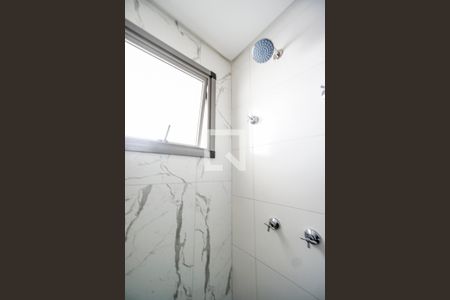 Banheiro de kitnet/studio para alugar com 1 quarto, 26m² em Tatuapé, São Paulo