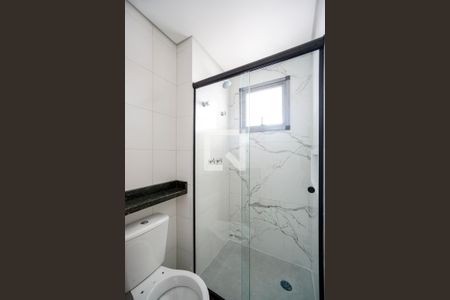 Banheiro de kitnet/studio para alugar com 1 quarto, 26m² em Tatuapé, São Paulo