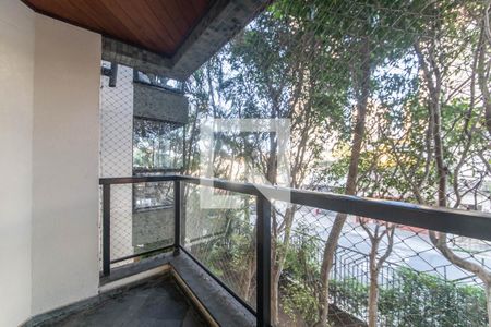Varanda de apartamento à venda com 2 quartos, 57m² em Vila Santo Estefano, São Paulo