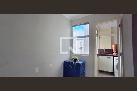 Escritório de apartamento para alugar com 3 quartos, 90m² em Carvoeira, Florianópolis