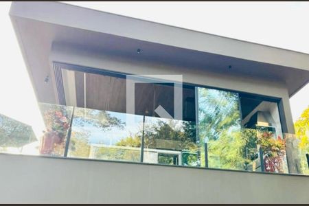 Fachada frontal superior de casa à venda com 3 quartos, 465m² em Aguas Claras, Brumadinho