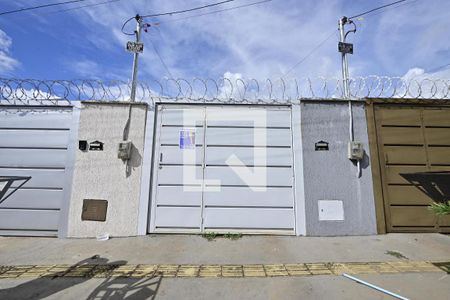 Casa para alugar com 2 quartos, 82m² em Jardim Marques de Abreu, Goiânia